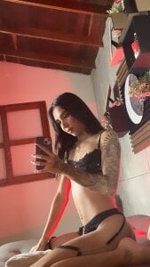 Melany_27のMelanyの 4枚の写真