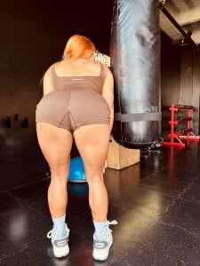 Amber_Martins_ 😈💪🦵 Pic 3