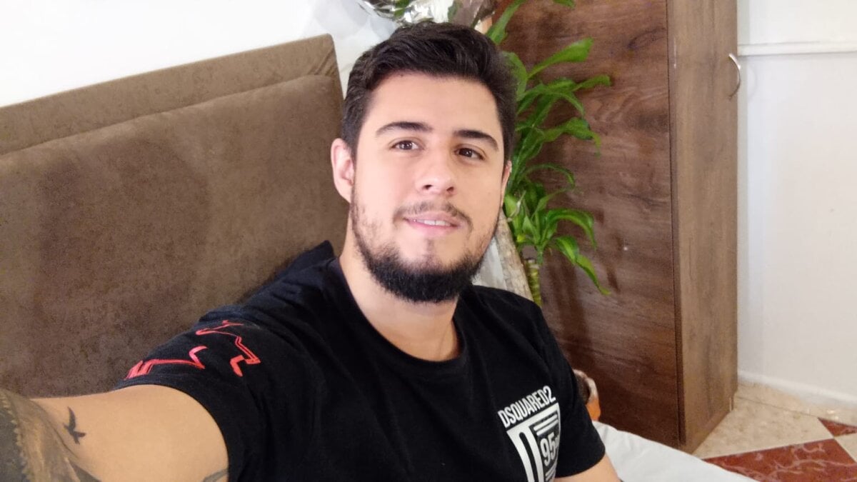 ryan_evannss 热门图片 8665