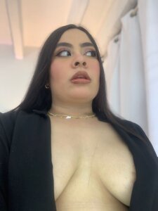 Monserratt_J black cute🥵 صورة واحدة|Monserratt_J black cute🥵 صورتان|Monserratt_J black cute🥵  2 صور|Monserratt_J black cute🥵  2 صورة