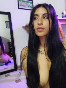 Sarita_valencia1 Public Pic 3