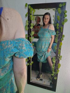 LeanaMaturee “Green is also paradise 🌿✨💚” Immagine  3