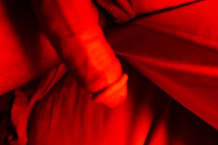 BADDIEBENJI SEXY RED Pic 2