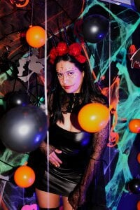 GreciaFox1 Trick or treat? Pic 8