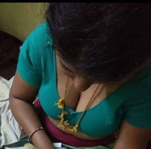 Tamil_Bhuvi69 Public Pic 2