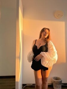 Isit_Maya: Public ( 2 фото)