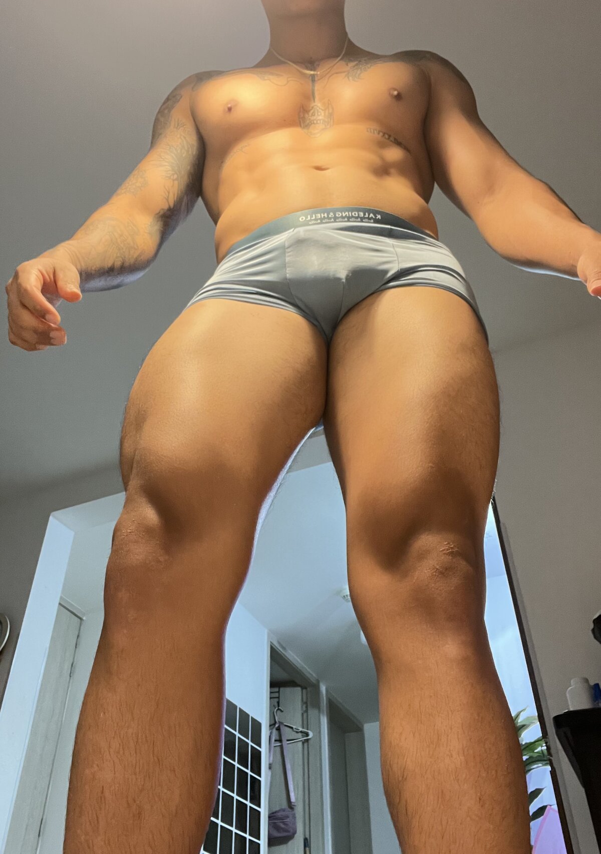 Foto  258 de muscle_boyhorny – em alta