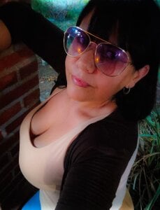 reynaelizabeth exterior Pic