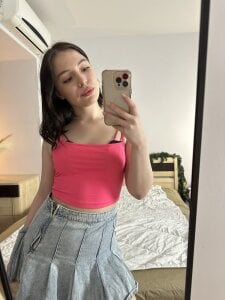 RoseBIeuCute girl in a cute skirt照片 2