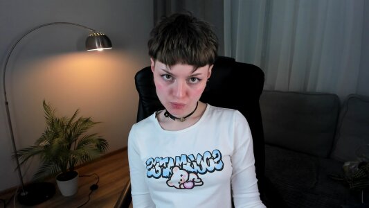 Siren_Vibe kullanıcısının fuuf albümü -  2 fotoğraf