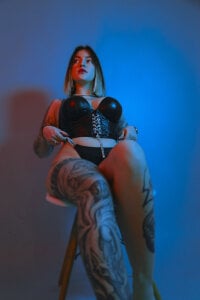 IvyHoney Public Photo 2