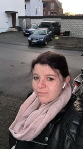 Laura-Loveyou Public 사진 4