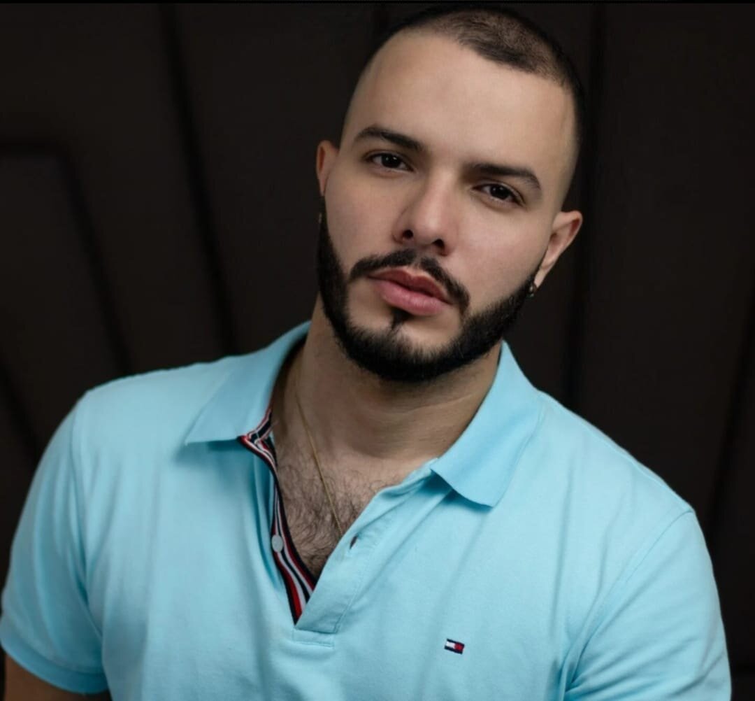 Tom_Bailey Trending Plaatje 9724