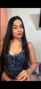 Queen_Samantha_ Public Pic