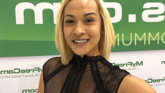 IndieMarzのPublicの 2枚の写真