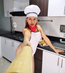 HannaPretthy 👩‍🍳 mass your cock in me🥵 Immagine  4