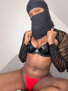 KiaraAmara Public зображення 4