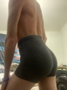 jamieeeexx: Public ( 2 фото)