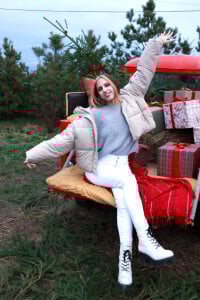 AriaBe11 Christmas! Pic 3