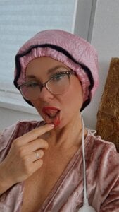 Mari69JuanaのHOUSEWIFEの 9枚の写真