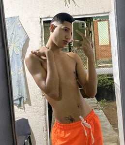 Alejandrohhh's Ale Sex Photo 3