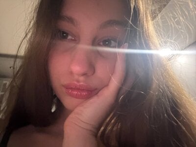 MercBoone mood to be alone Hình 3