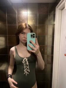 Public de ElliRusk  4 photos