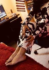 -AyeshaSinghania- FEET Foto