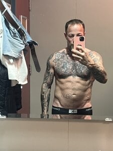 ranbrizzle's XXX Nude Photo 2