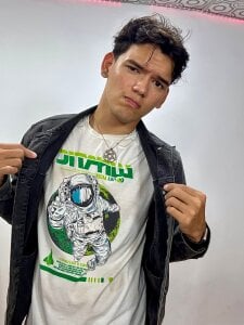 Pervertsoulsxx pictures of alex Pic 7