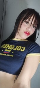 chloe_03_ colombia Pic 4