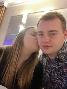 hot____________couple Public Pic 2