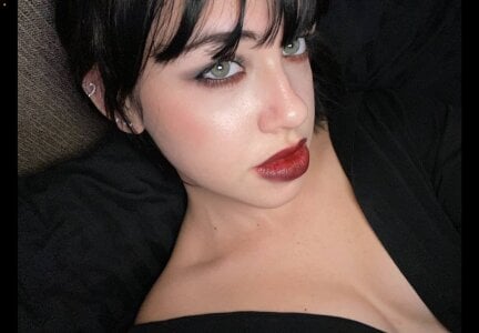 AmyTorry Public Foto 8