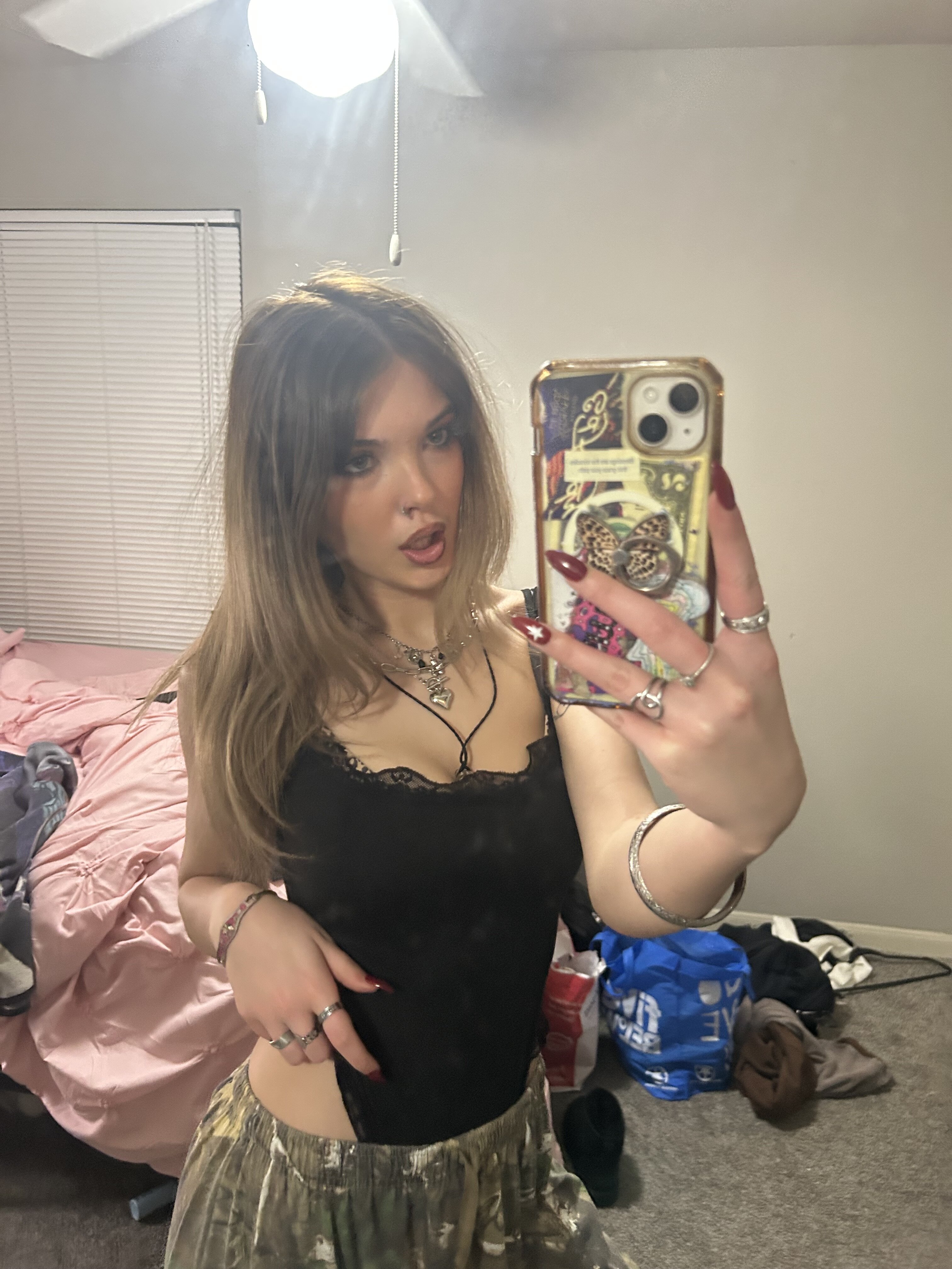 ultramoderngraphicgurl