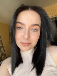 Silky_bunny Public Pic 4