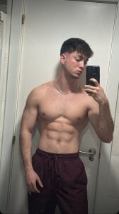 Posing de Alepleasure05  3 photos