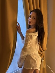 Alice_Arwen Public Pic 9