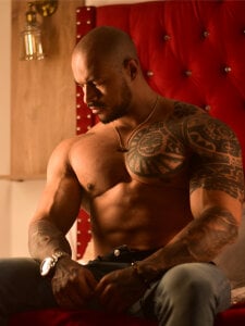 Shadows de Michael_Fame  2 Imagens