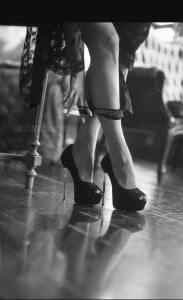 Honesty-Mel Public Pic