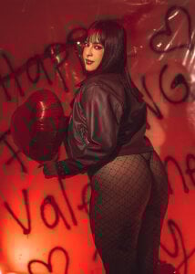 mia_bonneett If love is a sin... today I want to sin with you💕 Billede 5