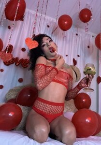 sweet_amalia4 Valentine's 💋❣️ صورة واحدة|sweet_amalia4 Valentine's 💋❣️ صورتان|sweet_amalia4 Valentine's 💋❣️  3 صور|sweet_amalia4 Valentine's 💋❣️  3 صورة