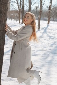 Chloe_Richardson Xmas spirit Pic 8