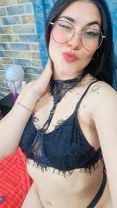 ChloeMorelli cute Pic 6