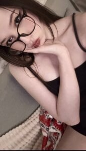 lovely April de LizaWakenight  5 Imagens