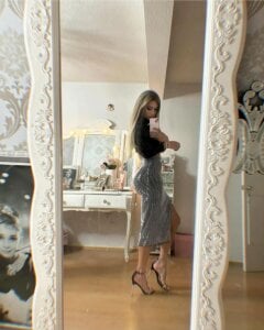 _Crystal_evains I love you 💕 Pic