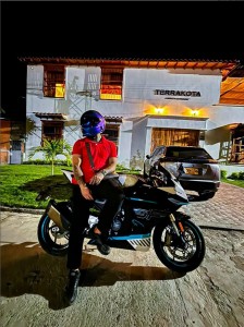 goldenatlasX Public Foto 2