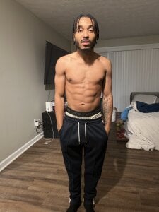 modest1010 Public Pic