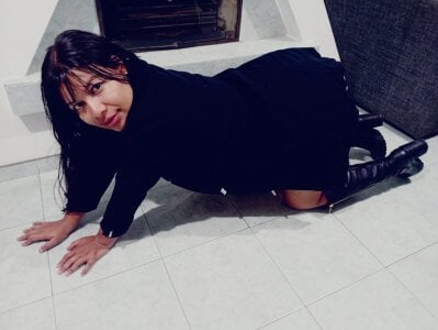 Mestiza_BonesDoggy Style图片 2