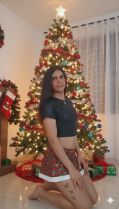 karen_sofia_ Christmas Pic 7