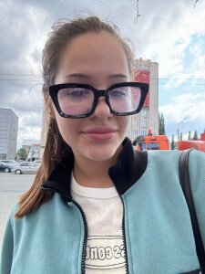 DarlineHendry A water park on a hot summer day Pic